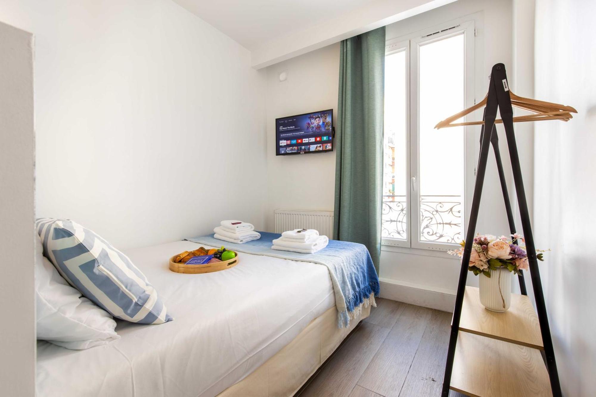 Hostel Eiffel Paris Exterior photo